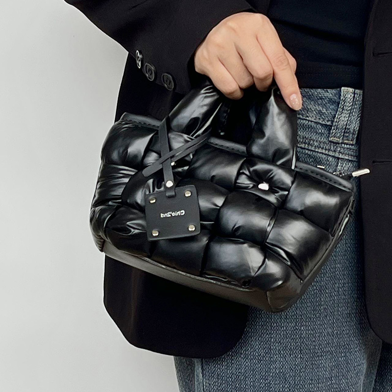 Women Bags In Trend - Черные пуховые сумки-тоут, модные универсальные повседневные