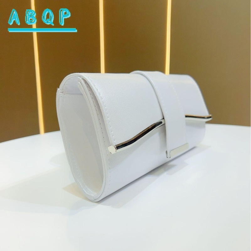 Вечерний клатч класса люкс: мо – обзор и цена Women Bags In Trend